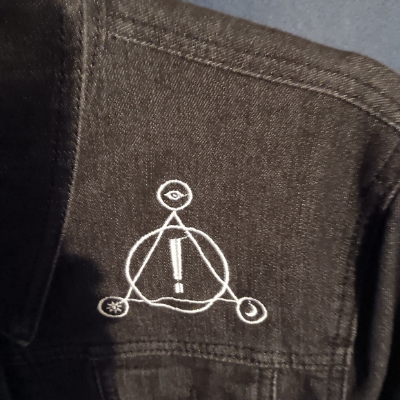 PANIC AT THE DISCO SIZE L - Picture 5 of 5